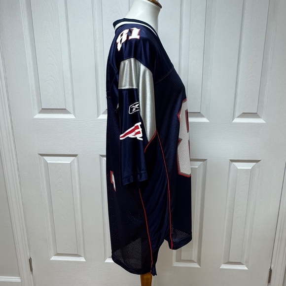 Reebook NFL Randy Moss New England Patriots Shirt - Size L. - Picture 15 of 16
